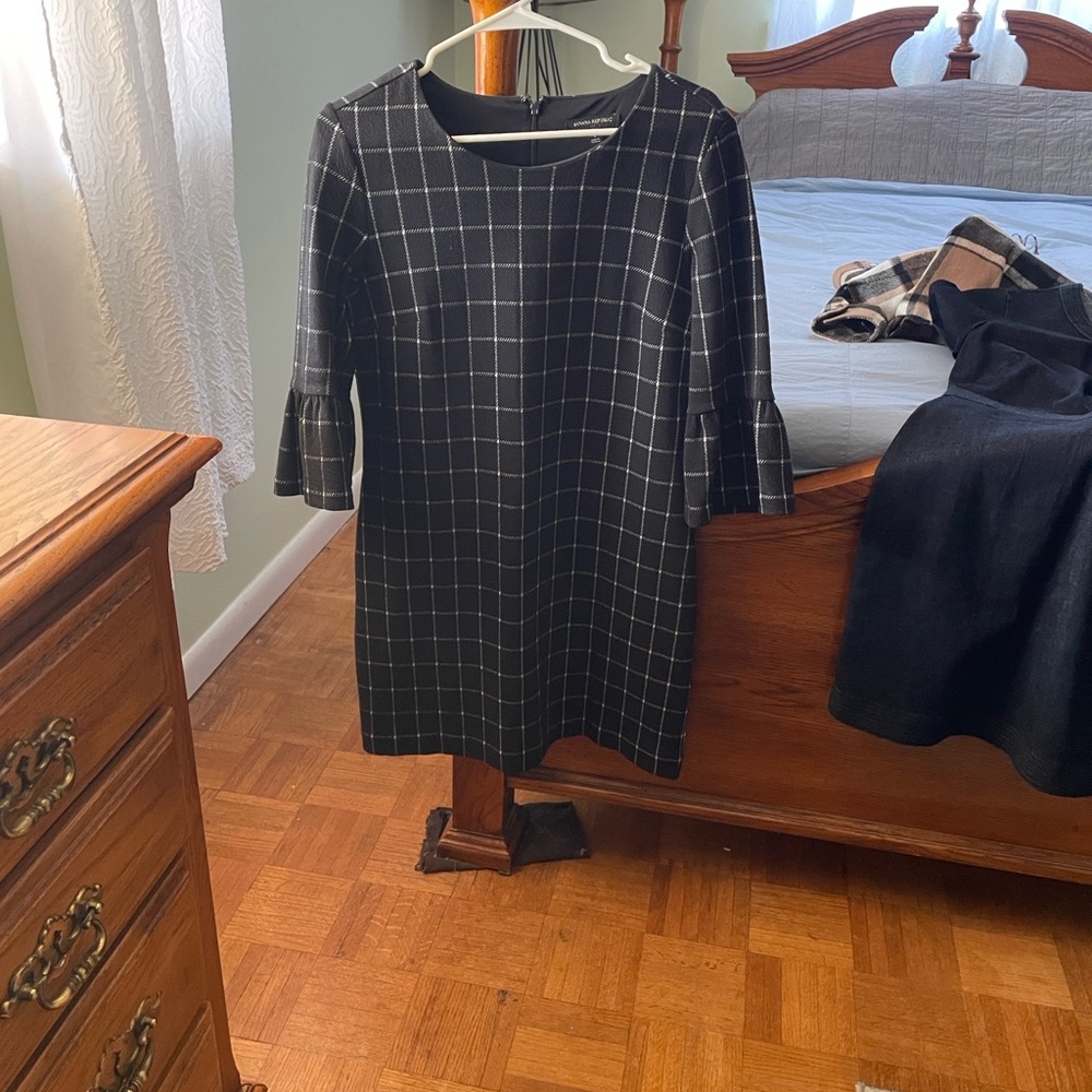 Banana Republic Black Checkered Long Sleeve Dress